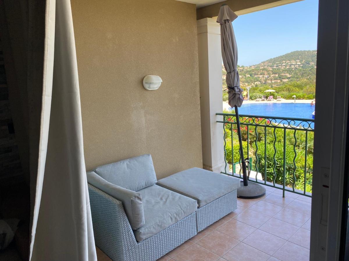 Appart. Vue Mer Avec Piscine - Golfe De St Tropez Les Issambres Dış mekan fotoğraf