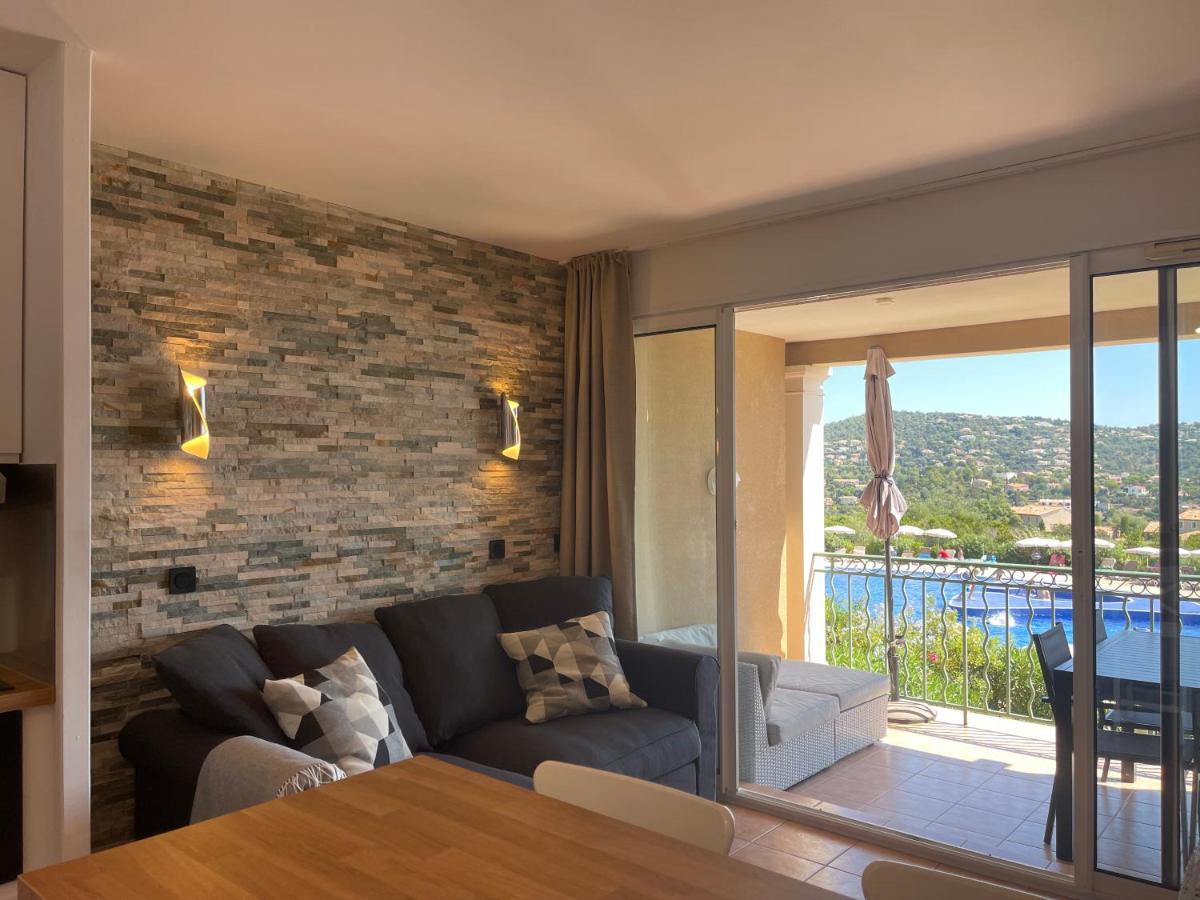 Appart. Vue Mer Avec Piscine - Golfe De St Tropez Les Issambres Dış mekan fotoğraf
